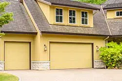Security Garage Doors Brooklyn, NY 347-947-2197 - residential-side